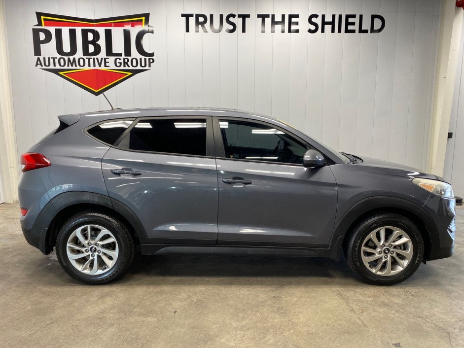 2016 Hyundai Tucson SE's photo