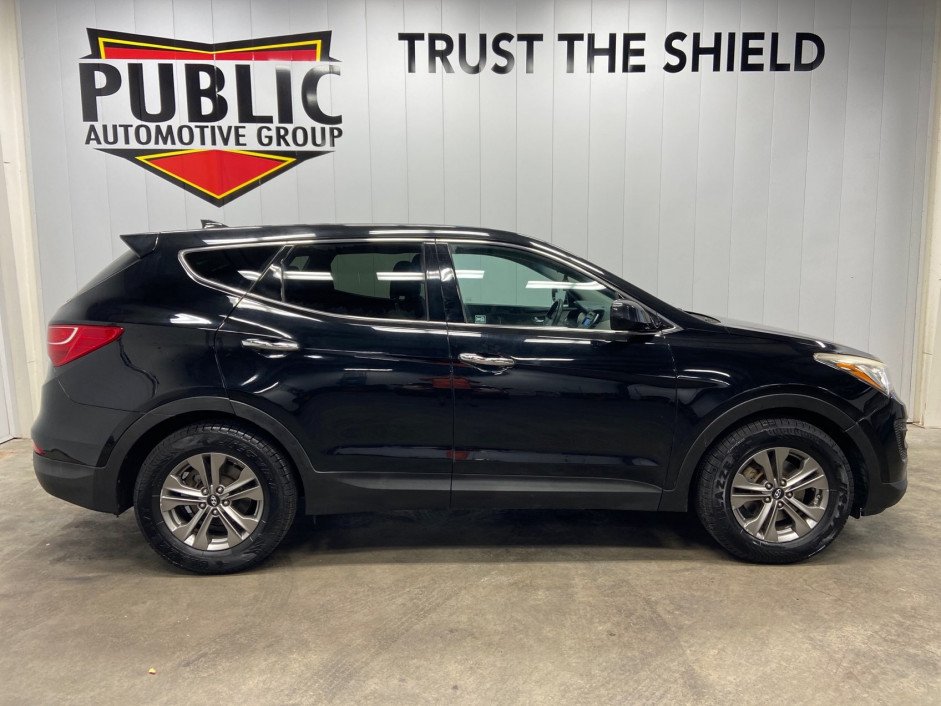 2015 Hyundai Santa Fe Sport's photo