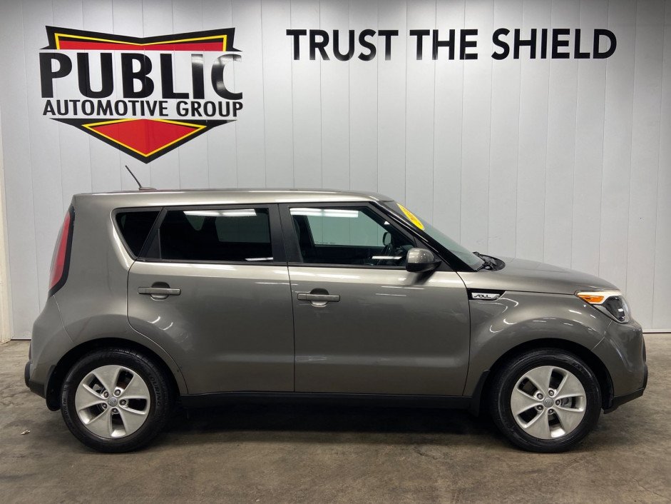 2016 Kia Soul Base's photo