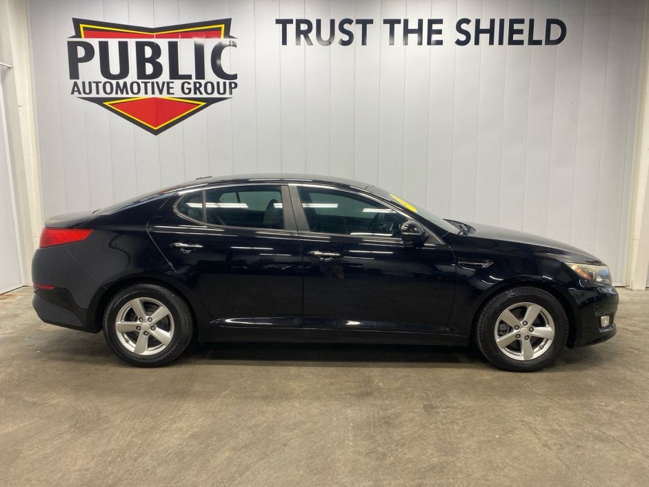 2015 Kia Optima LX's photo