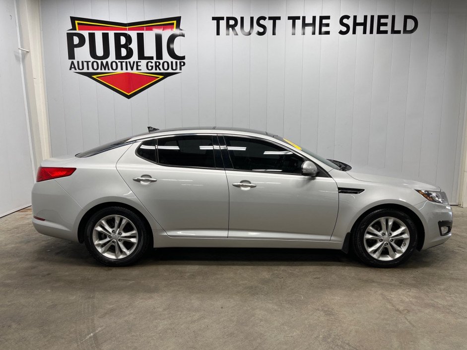 2013 Kia Optima EX AT's photo