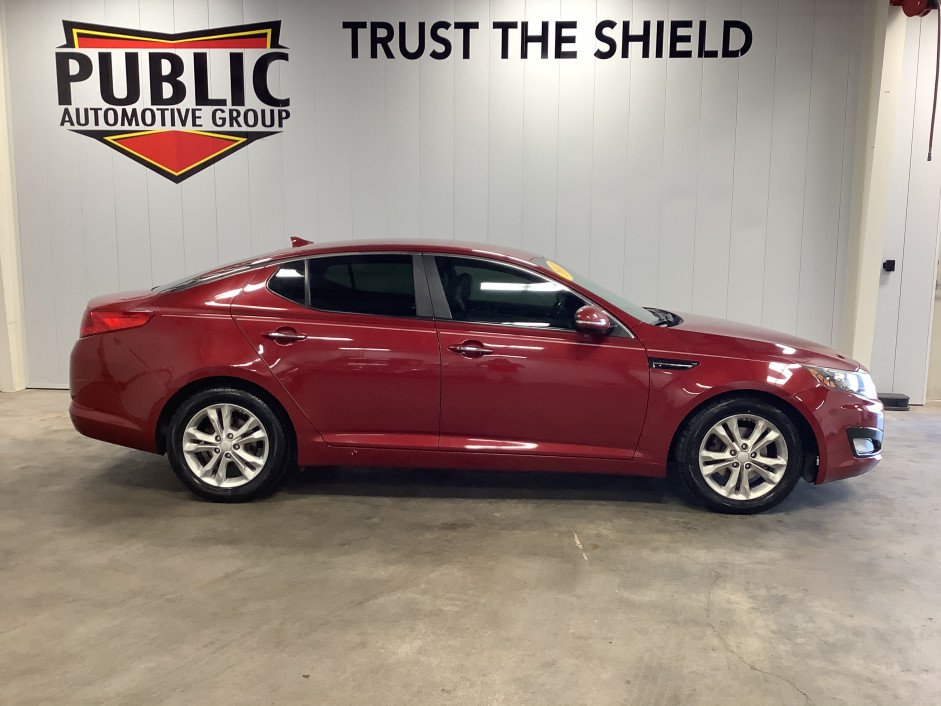 2012 Kia Optima EX AT's photo