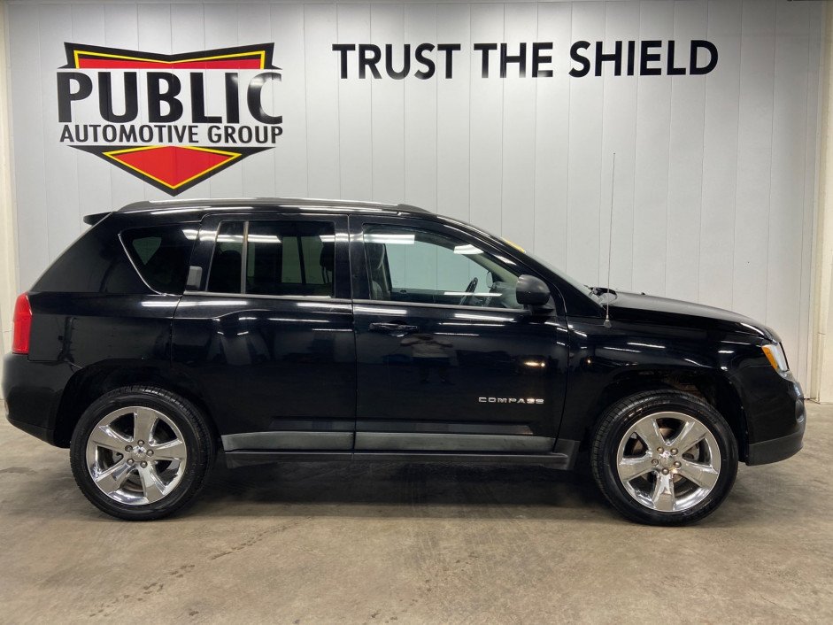 2012 Jeep Compass Limited's photo