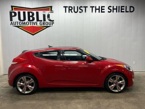 HYUNDAI VELOSTER W/GRAY INT